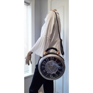 NWT Unique Samuel Dong Clock Bag